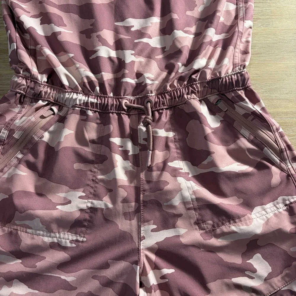 Athleta Girl XXL 16 Pink Camouflage Romper Shorts One Piece